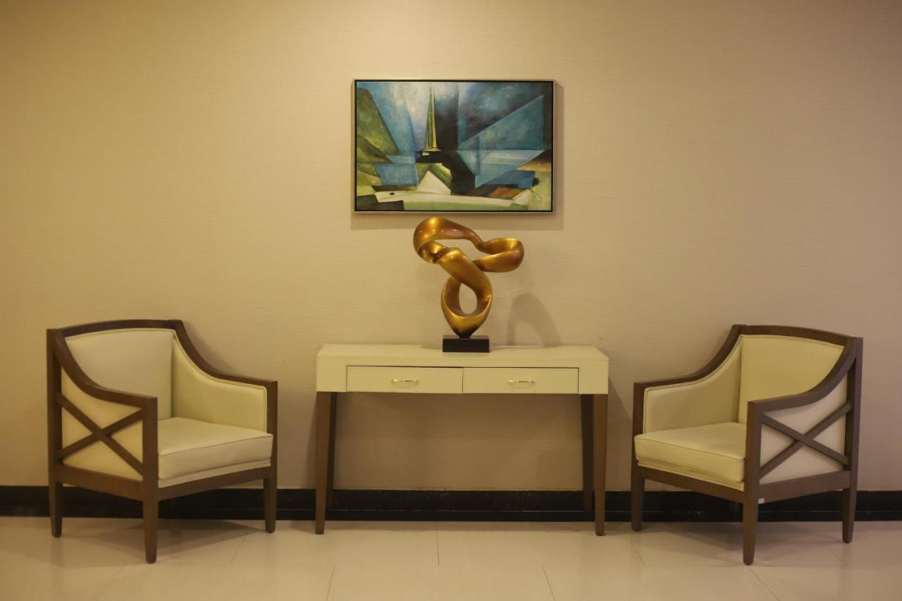 Best Western Plus Buraidah Buitenkant foto